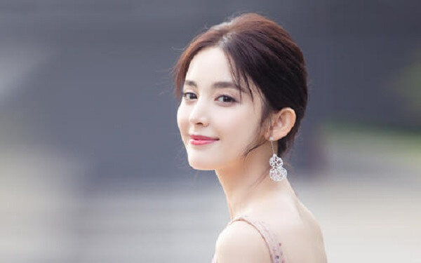 明星肖像权使用价格一般是多少?哪里有明星代言服务?